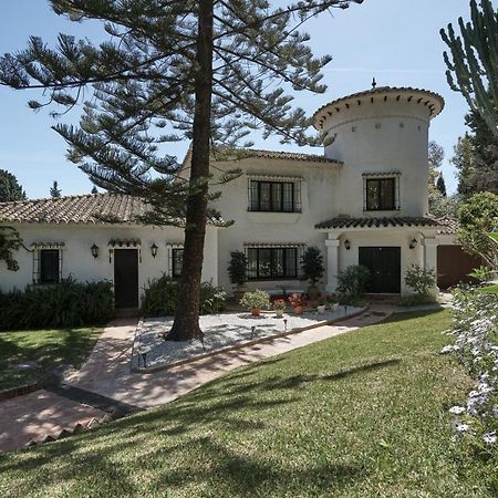 Villa Dos Palomas On The Golden Mile In Marbella Exteriér fotografie